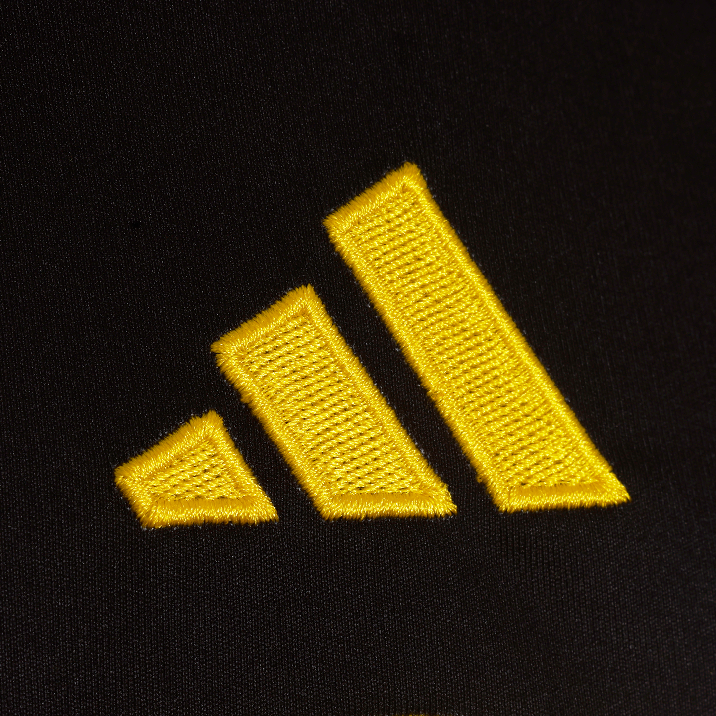 Men's Replica Adidas Club America Home Jersey 2025/26