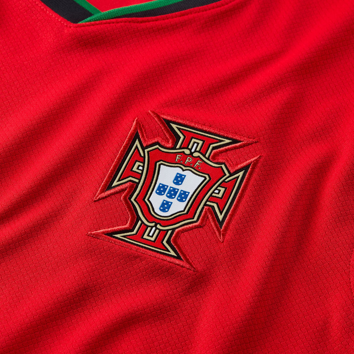 Men's Nike Dri-FIT Soccer Portugal 2024 Replica Home Jersey